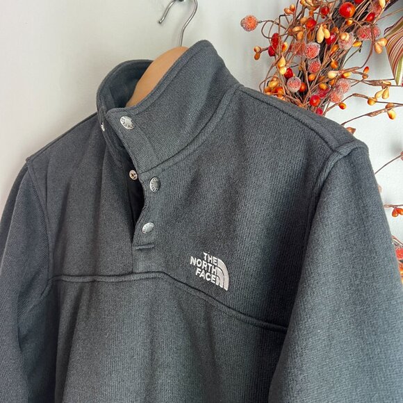 The North Face Men's Snap-Neck Pullover Fleece Top LARGE in Black - Picture 2 of 12